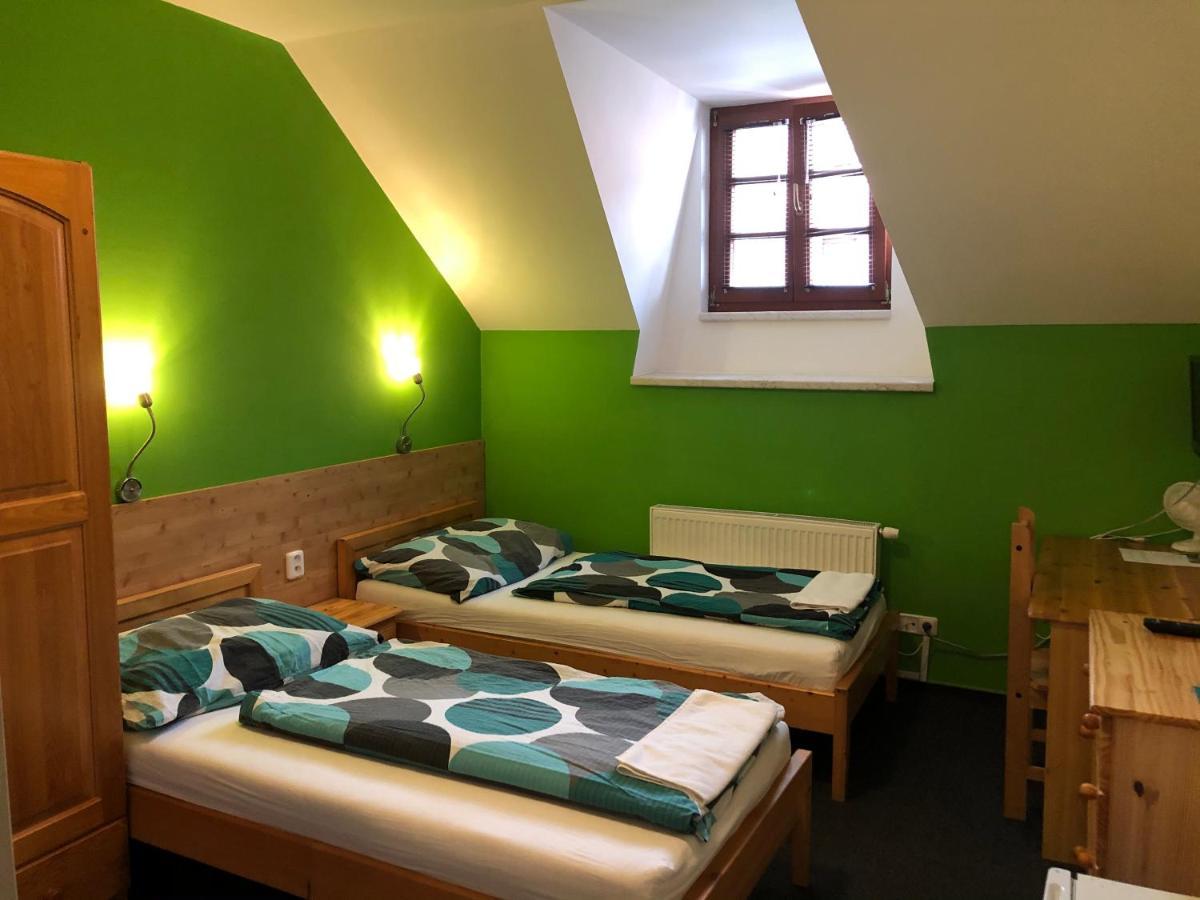 Pension Kadlcuv Mlyn Брно Екстер'єр фото