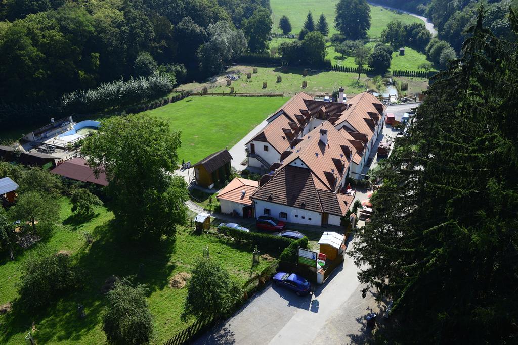 Pension Kadlcuv Mlyn Брно Екстер'єр фото